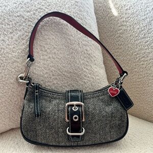 Vintage Coach Wool Herringbone Shoulder Bag Patent Leather Trim Heart Charm
